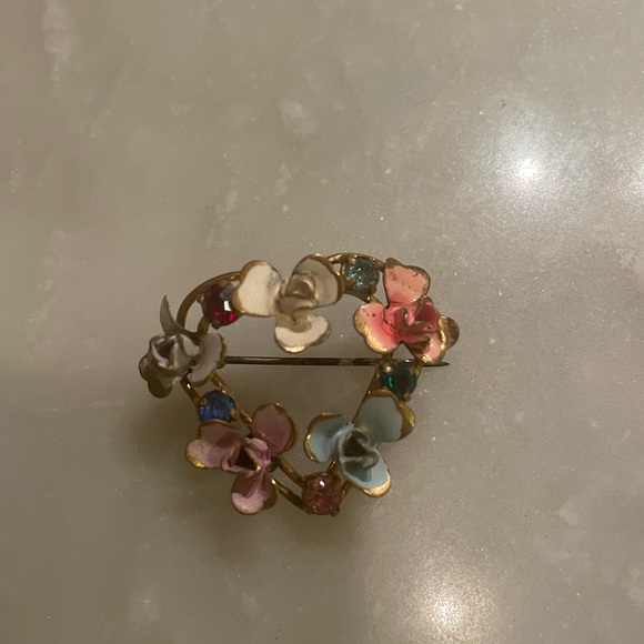 Vintage Enamel Brooch Pin Made in Austria Flowers Floral Retro Jewelry - Picture 3 of 4